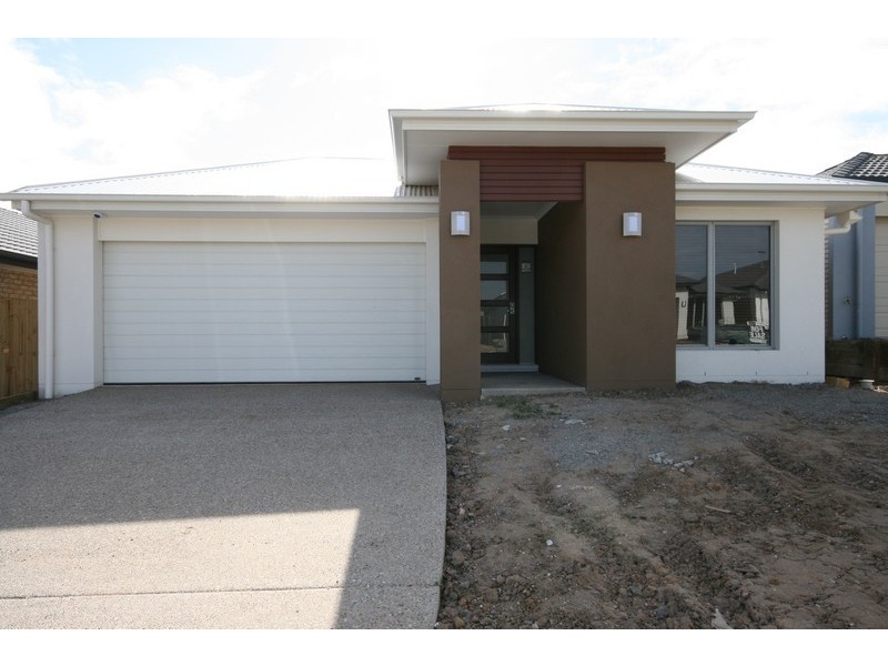 4 Melville Parade, North Lakes QLD 4509