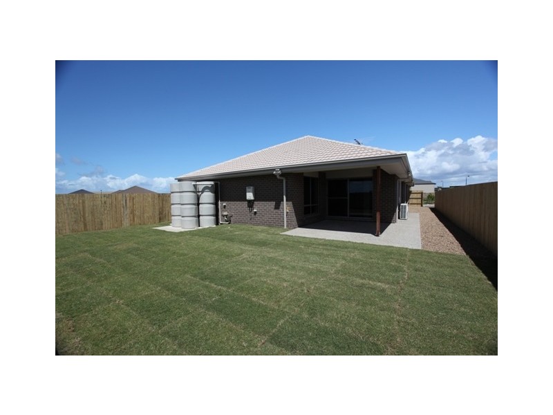 12 Williams Crescent, North Lakes QLD 4509