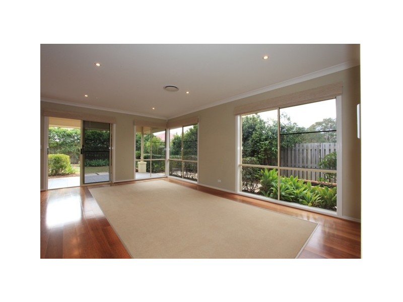 9 Douglas Circuit, North Lakes QLD 4509