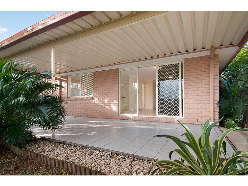 33 Southerden Drive, North Lakes QLD 4509