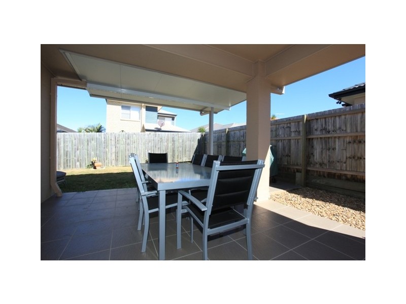 12 Pandorea Circuit, North Lakes QLD 4509