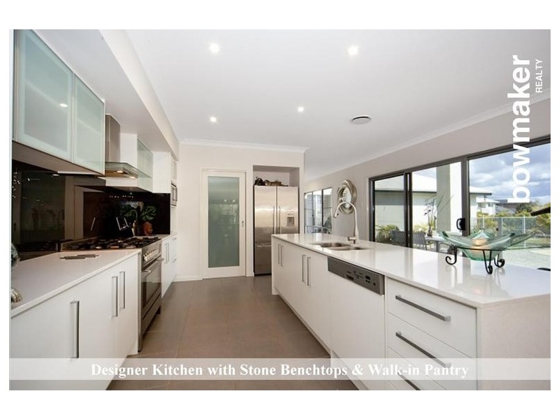 18 Sears Parade, North Lakes QLD 4509