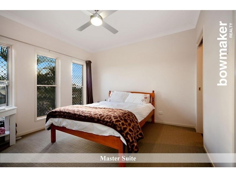 23 Langham Crescent, North Lakes QLD 4509