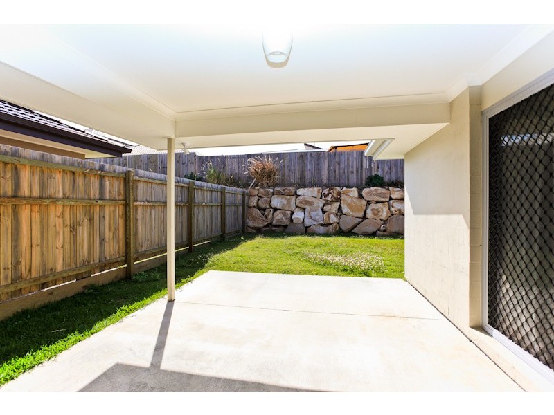 18 Moonie Crescent, North Lakes QLD 4509