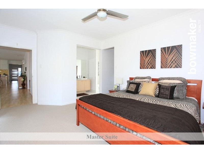 6 Price Street, North Lakes QLD 4509
