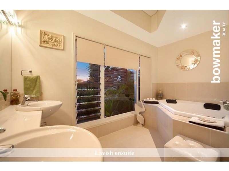 9 Thomson Close, North Lakes QLD 4509