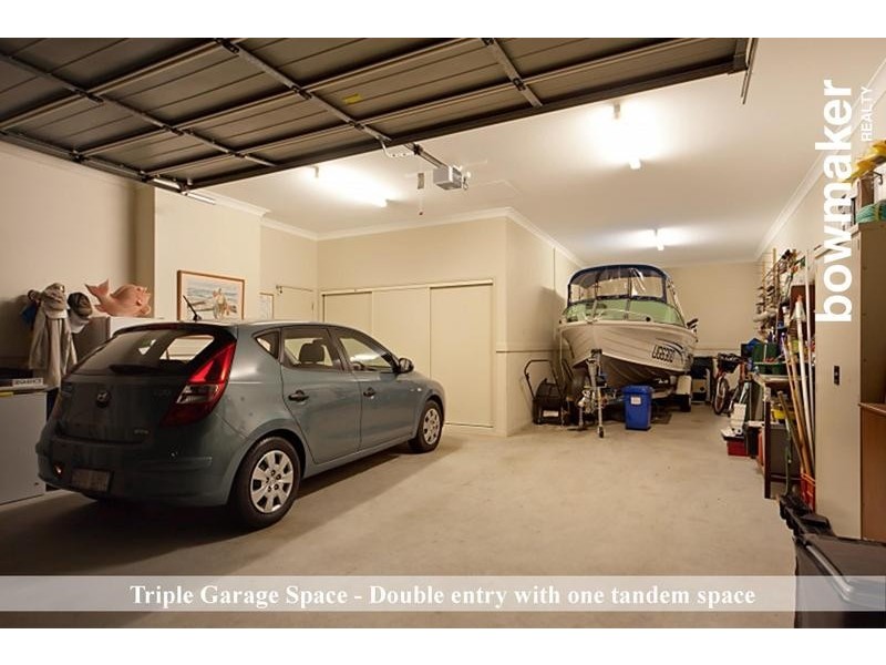 9 Thomson Close, North Lakes QLD 4509