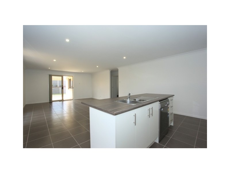 7 Kingfisher Street – “ESSENCIA”, Dakabin QLD 4503