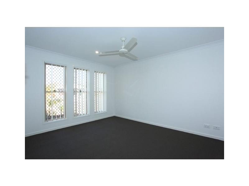 7 Kingfisher Street – “ESSENCIA”, Dakabin QLD 4503