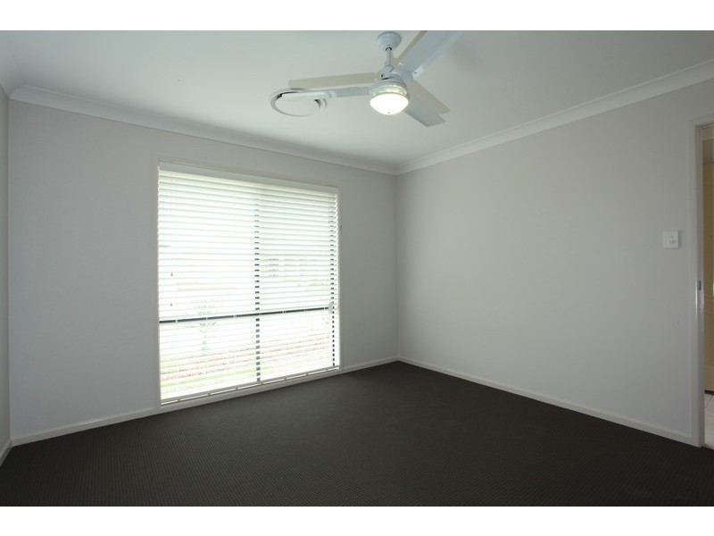 11 Mersey Street, North Lakes QLD 4509