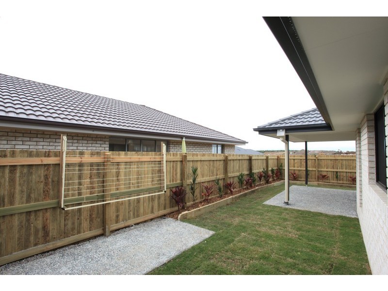 11 Mersey Street, North Lakes QLD 4509