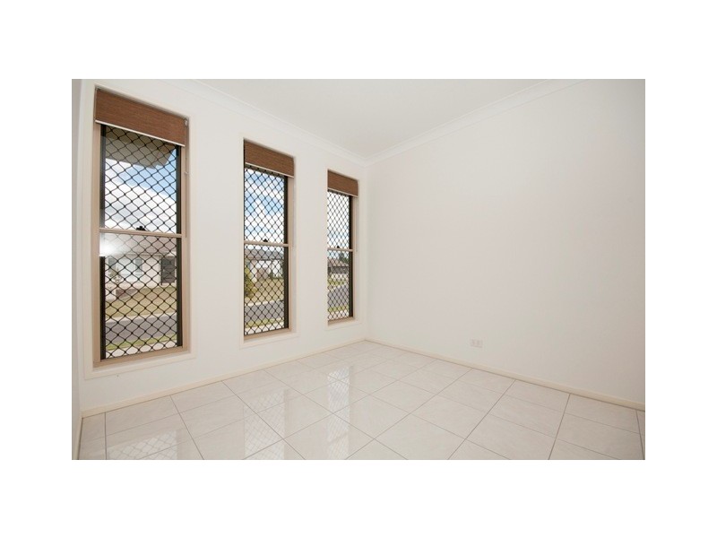 63 Lanagan Circuit, North Lakes QLD 4509