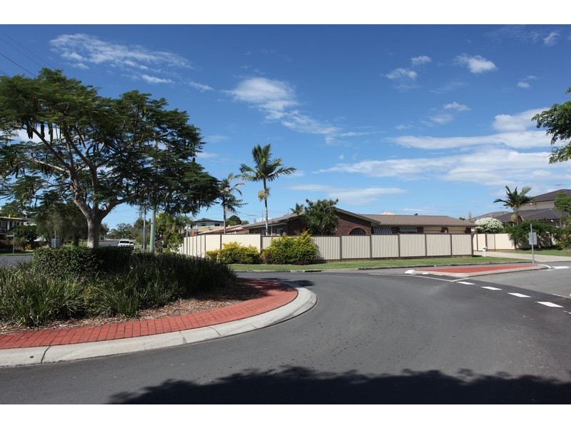 10 Finnegan Street, Rothwell QLD 4022