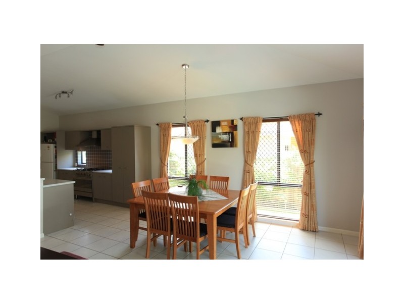 24 Gardenia Street, North Lakes QLD 4509