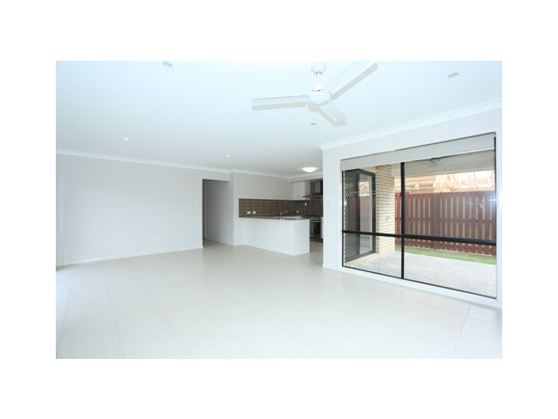 6 Magnetic Terrace, North Lakes QLD 4509