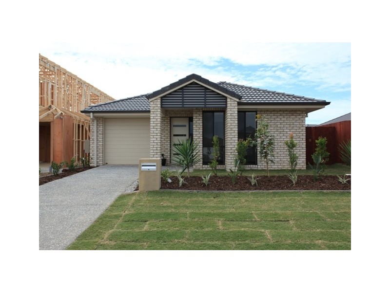 6 Magnetic Terrace, North Lakes QLD 4509