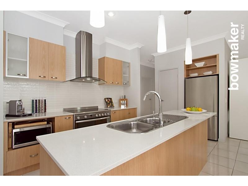 43 Wallaroo Circuit, North Lakes QLD 4509