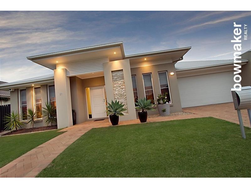 21 Wallaroo Circuit, North Lakes QLD 4509