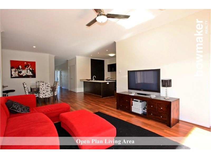 110 Nicklaus Parade, North Lakes QLD 4509