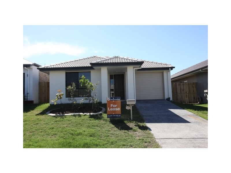 135 Mackintosh Drive, North Lakes QLD 4509