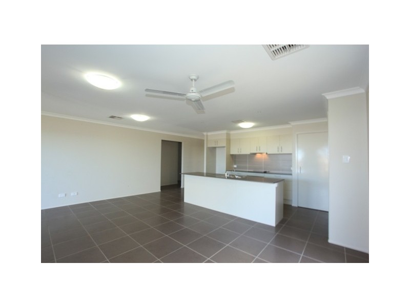 51 Daintree Circuit, North Lakes QLD 4509