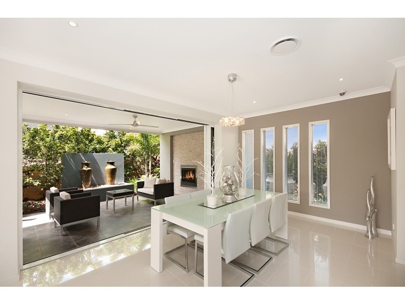 18 Forrestal Circuit, North Lakes QLD 4509