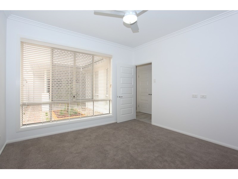 66 Mackintosh Drive, North Lakes QLD 4509