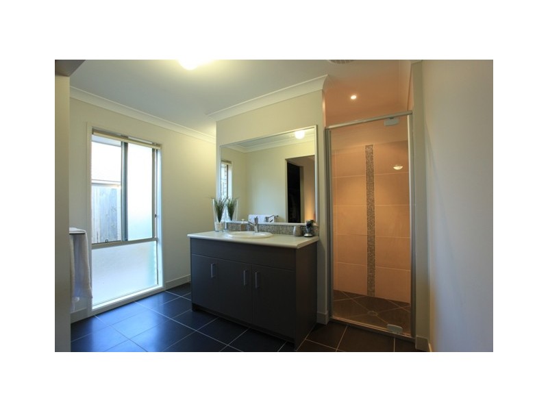 73 Daintree Circuit, North Lakes QLD 4509