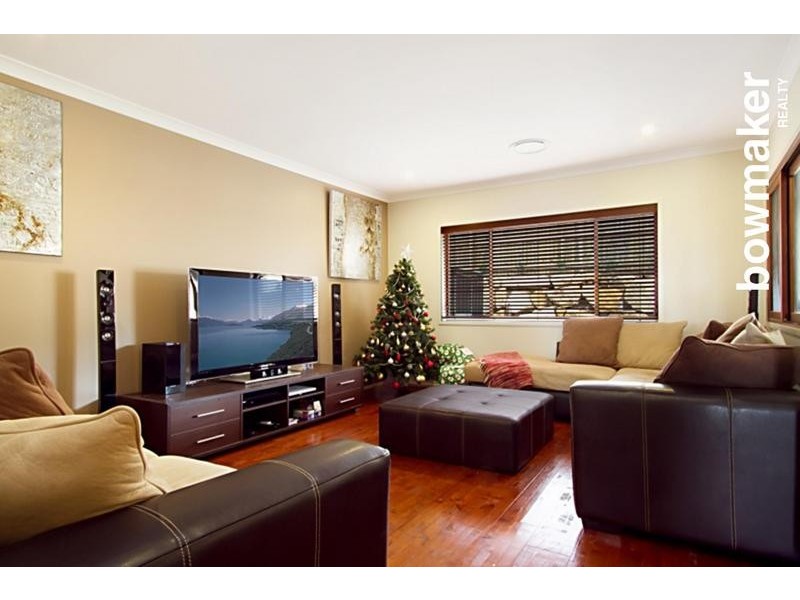 13 Severn Crescent, North Lakes QLD 4509