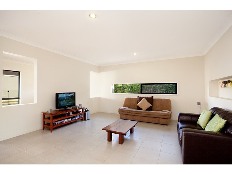 4 Menara Circuit, North Lakes QLD 4509