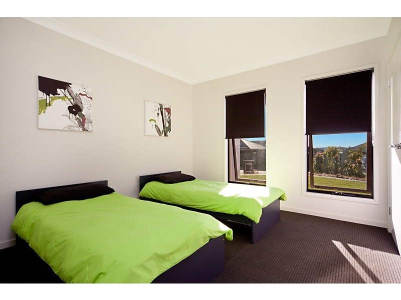 4 Menara Circuit, North Lakes QLD 4509