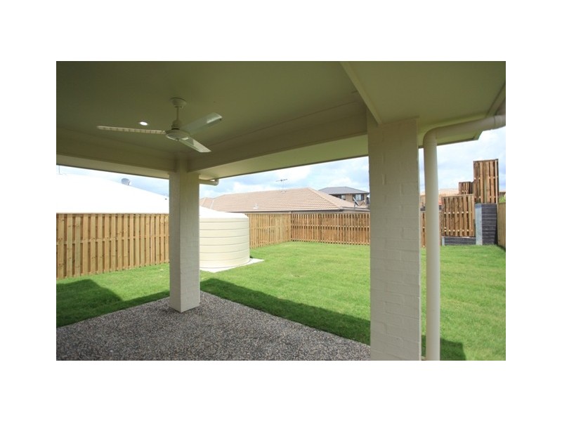 37 Bowerbird Crescent Essencia, Dakabin QLD 4503