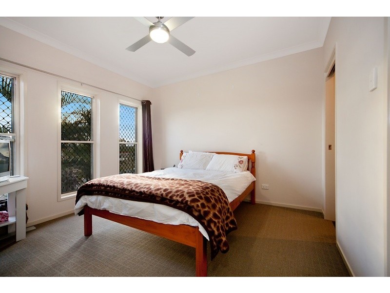 23 Langham Crescent, North Lakes QLD 4509
