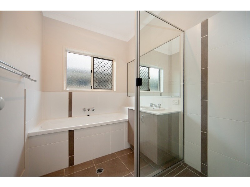 23 Langham Crescent, North Lakes QLD 4509