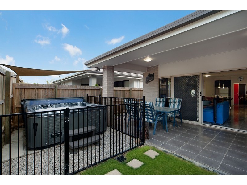 23 Langham Crescent, North Lakes QLD 4509