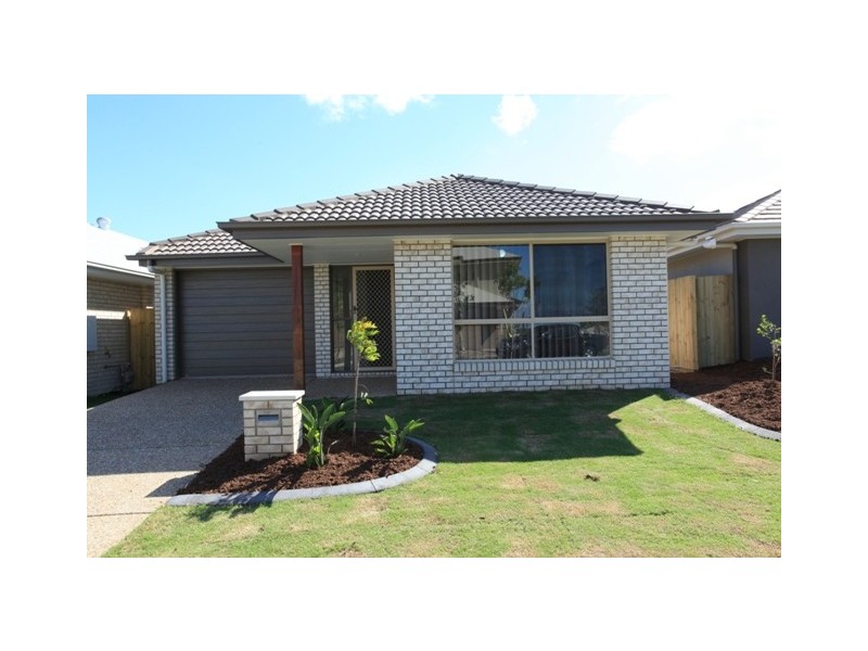 117 Mackintosh Drive, North Lakes QLD 4509