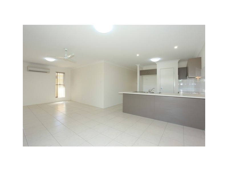 117 Mackintosh Drive, North Lakes QLD 4509