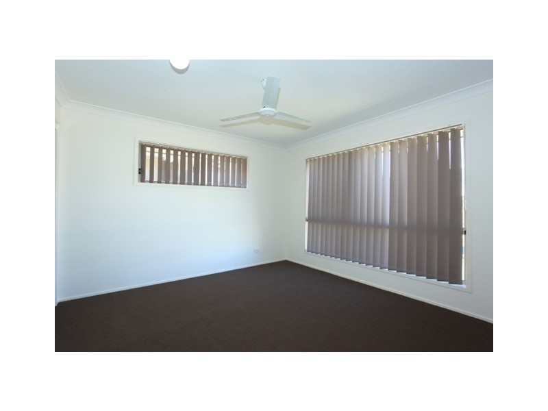 117 Mackintosh Drive, North Lakes QLD 4509