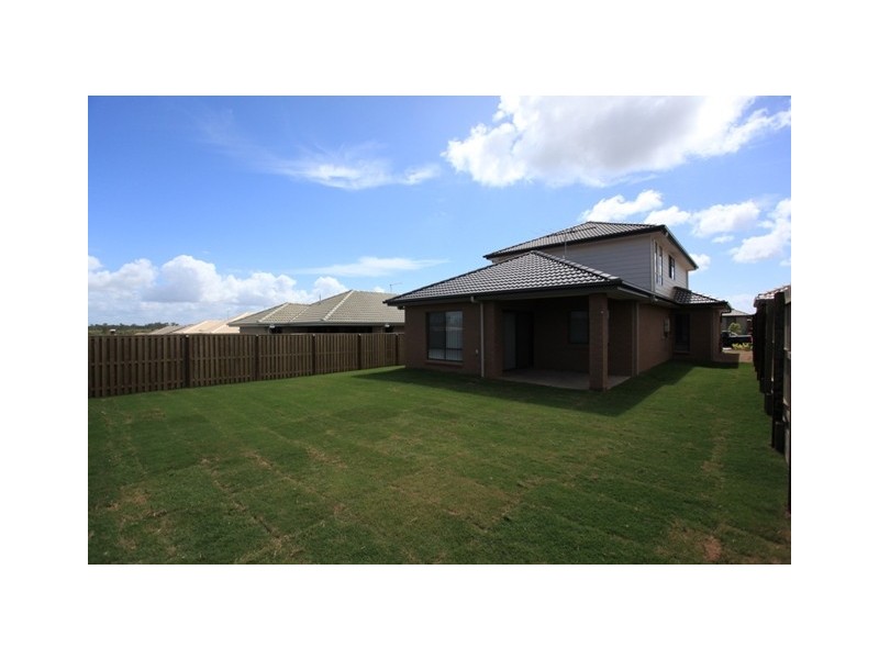 31 Shimao Crescent, North Lakes QLD 4509