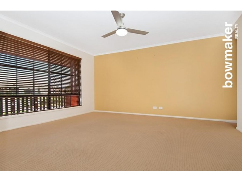 18 Sandpiper Avenue, North Lakes QLD 4509