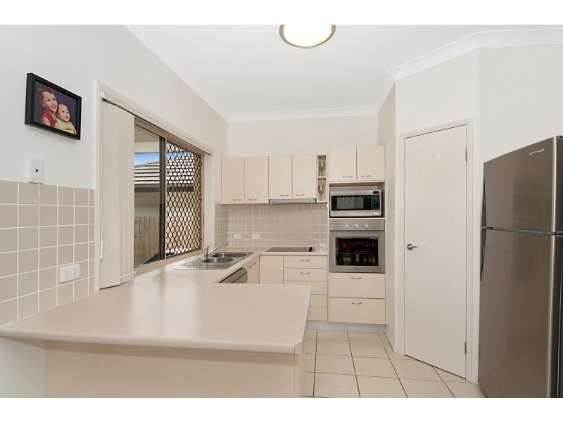 3 Kennedia Court, North Lakes QLD 4509