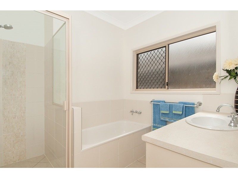 3 Kennedia Court, North Lakes QLD 4509