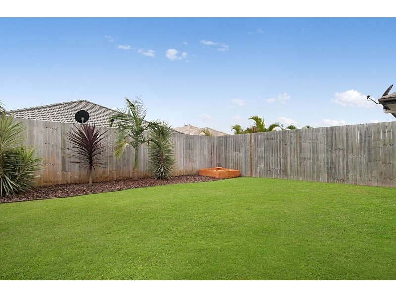 3 Kennedia Court, North Lakes QLD 4509