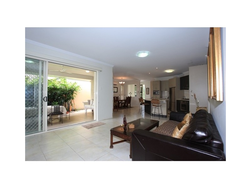 19 Whitebeech Court, North Lakes QLD 4509