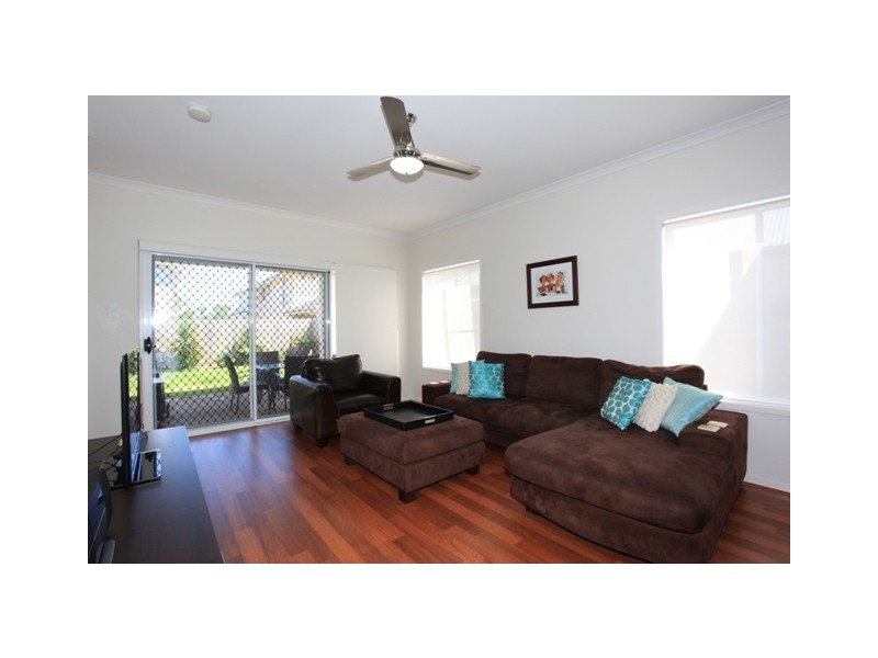 11 Friars Crescent, North Lakes QLD 4509