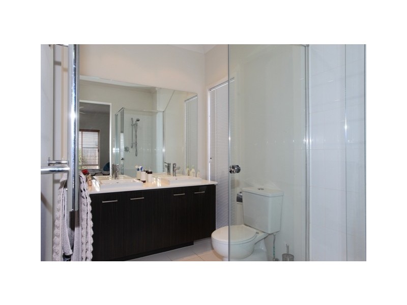11 Friars Crescent, North Lakes QLD 4509