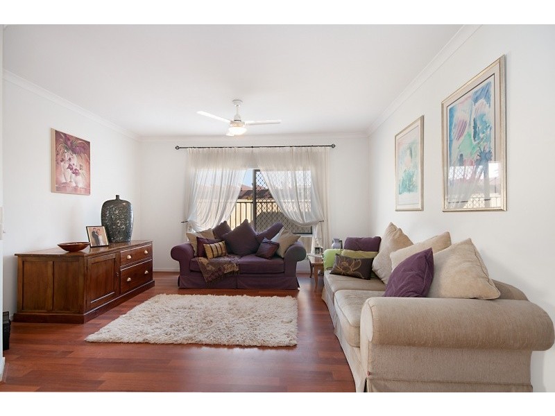 1 Allenby Close, North Lakes QLD 4509