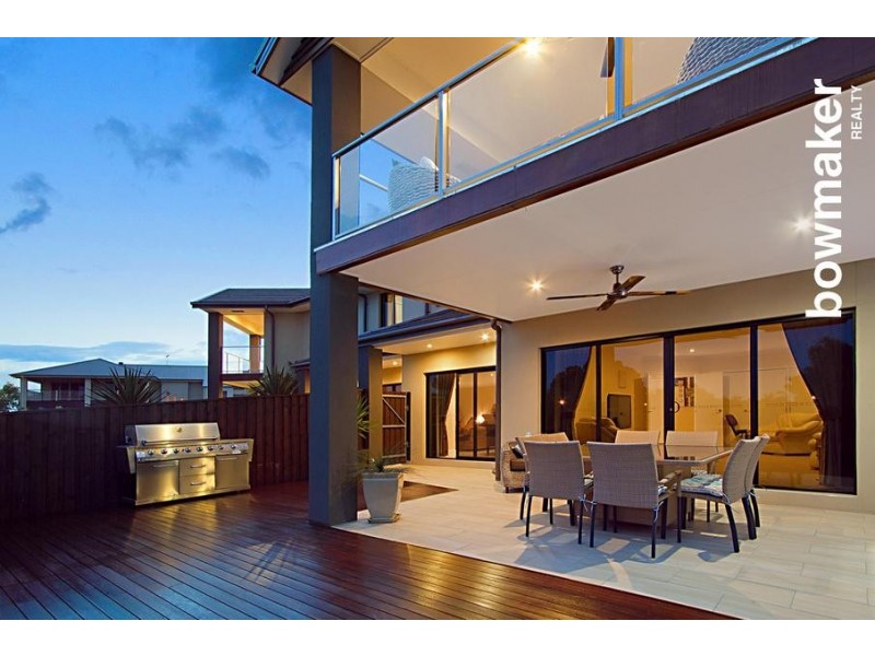 12 Nicklaus Parade, North Lakes QLD 4509