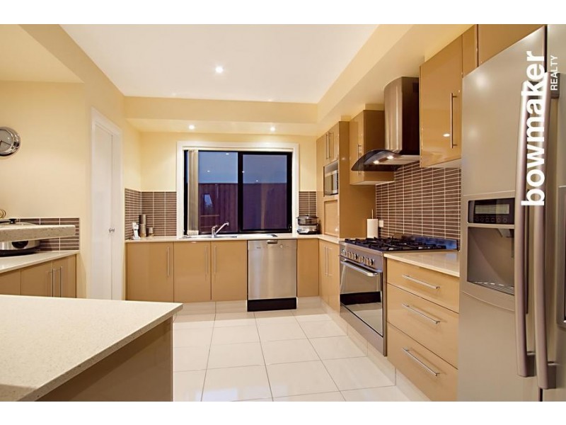 12 Nicklaus Parade, North Lakes QLD 4509