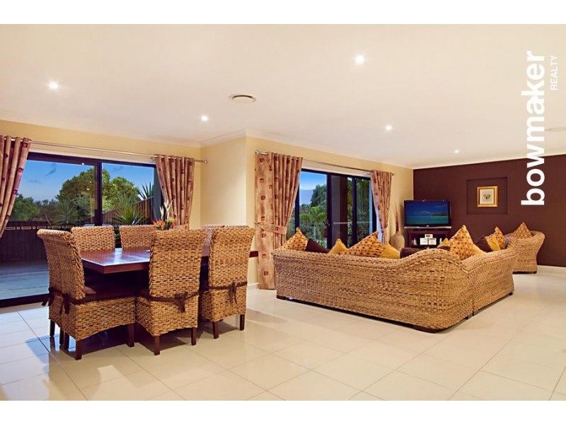12 Nicklaus Parade, North Lakes QLD 4509